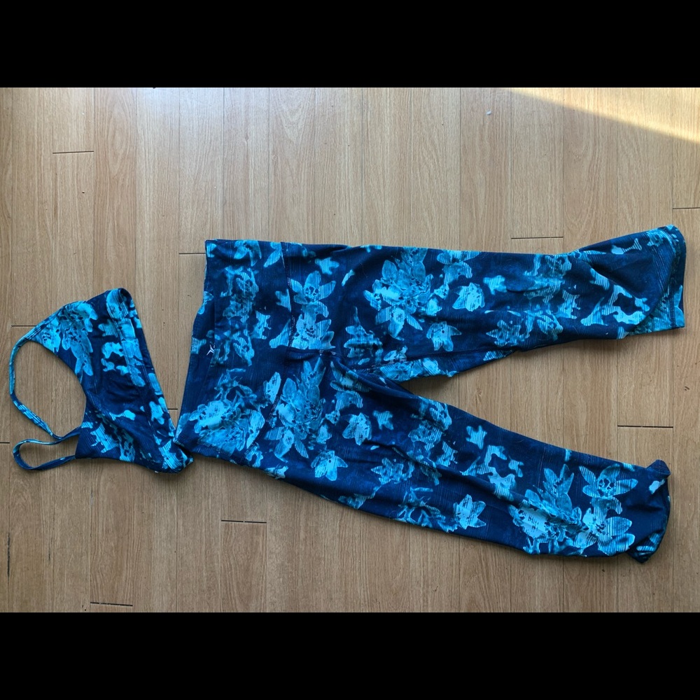 Leggings and matching sports bra